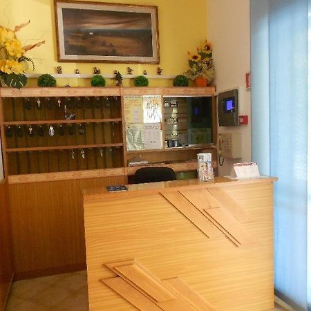 Hotel Vevey Rimini Ngoại thất bức ảnh