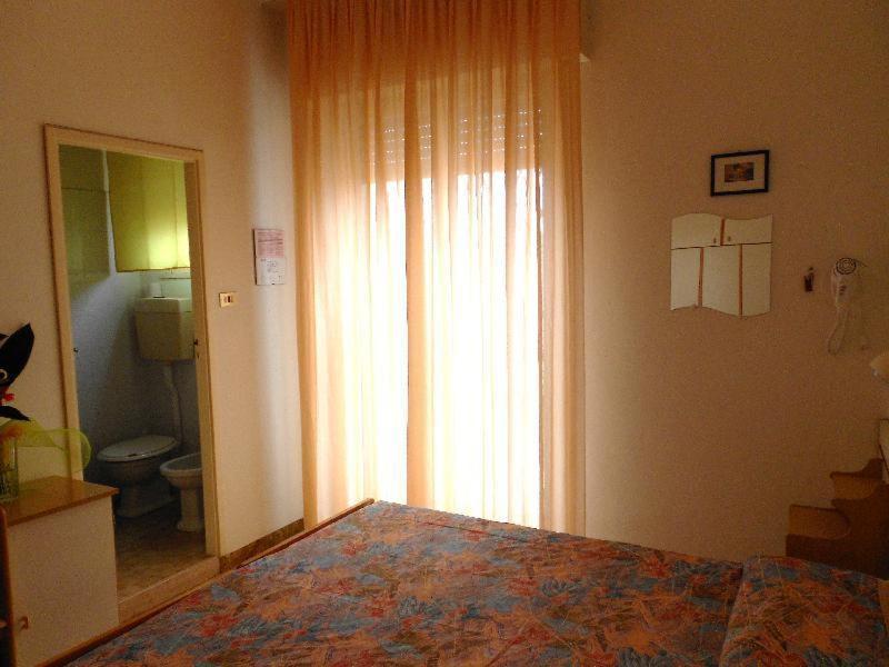 Hotel Vevey Rimini Phòng bức ảnh