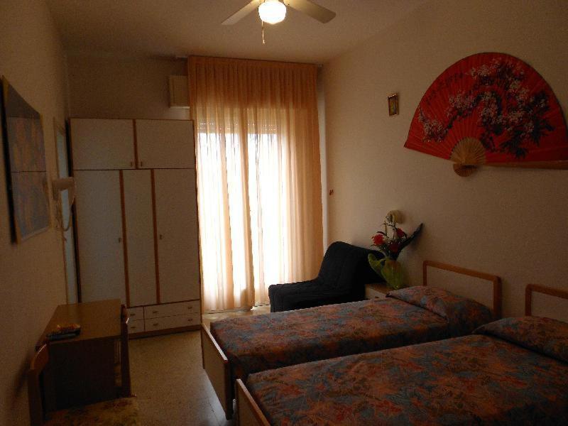 Hotel Vevey Rimini Ngoại thất bức ảnh