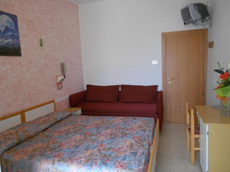 Hotel Vevey Rimini Phòng bức ảnh